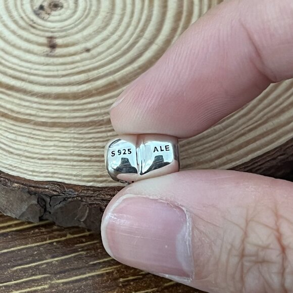 Pandora Dushi Aruba Heart Charm - Picture 3 of 3